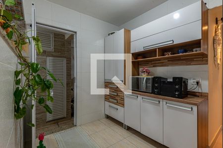 Casa de condomínio à venda com 180m², 3 quartos e 1 vaga Casa de condomínio à venda com 180m², 3 quartos e 1 vagaCozinha
