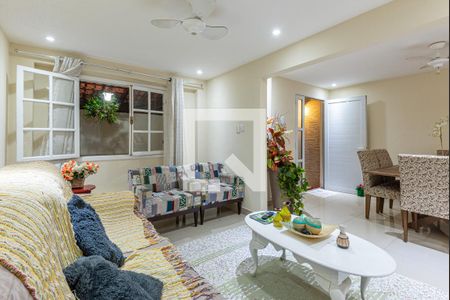 Sala de casa de condomínio à venda com 3 quartos, 180m² em Freguesia (jacarepaguá), Rio de Janeiro