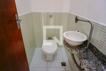 Casa de condomínio para alugar com 200m², 3 quartos e 1 vagaLavabo