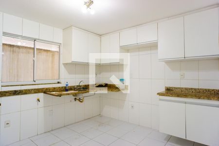 Casa de condomínio para alugar com 200m², 3 quartos e 1 vagaCozinha e Área de Serviço