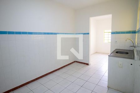 Cozinha de casa para alugar com 1 quarto, 50m² em Parque Ipê, São Paulo