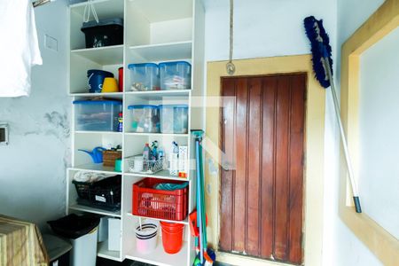 Casa à venda com 450m², 3 quartos e 4 vagas Casa à venda com 450m², 3 quartos e 4 vagasÁrea de Serviço