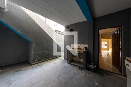 Casa à venda com 70m², 3 quartos e 1 vagaÁrea de Serviço