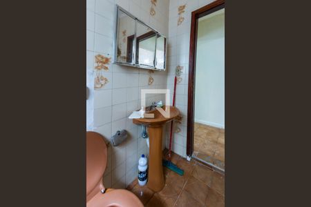 Casa à venda com 70m², 3 quartos e 1 vagaBanheiro