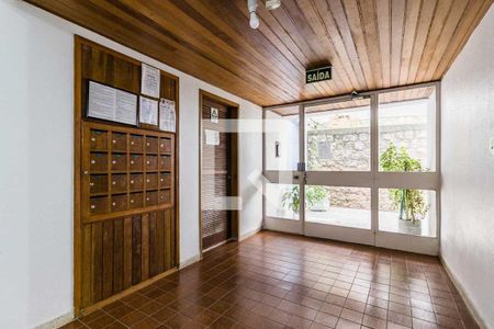 Apartamento à venda com 40m², 1 quarto e sem vagaHall social
