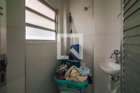 Apartamento à venda com 68m², 2 quartos e 1 vagaBanheiro extra
