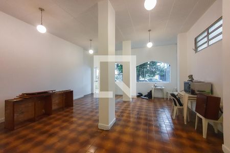 Apartamento à venda com 68m², 2 quartos e 1 vagaÁrea comum