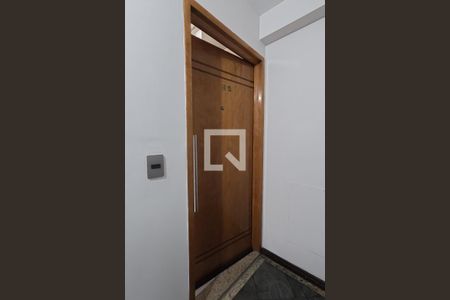 Apartamento à venda com 76m², 2 quartos e 1 vagaHall de Entrada