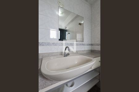 Apartamento à venda com 76m², 2 quartos e 1 vagaBanheiro da Suíte