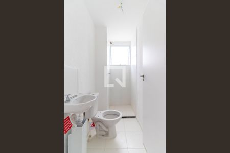 Banheiro de apartamento à venda com 2 quartos, 44m² em Usina Piratininga, São Paulo