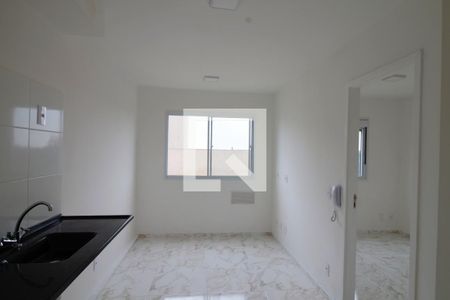 Cozinha de apartamento para alugar com 1 quarto, 24m² em Paraíso do Morumbi, São Paulo