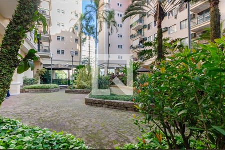 Apartamento para alugar com 100m², 2 quartos e 1 vaga Apartamento para alugar com 100m², 2 quartos e 1 vagaÁrea de Serviço