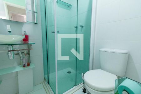 Banheiro da Suíte de apartamento à venda com 2 quartos, 54m² em Chácara Cruzeiro do Sul, São Paulo