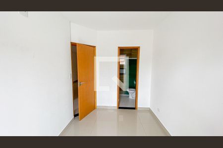 Apartamento para alugar com 55m², 2 quartos e 1 vagaSuíte