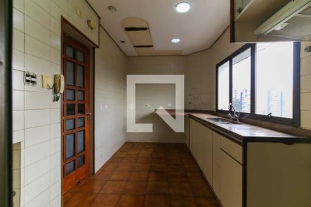 Apartamento à venda com 186m², 3 quartos e 2 vagas Apartamento à venda com 186m², 3 quartos e 2 vagasCozinha