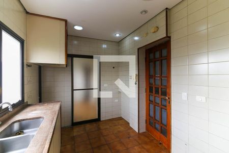 Apartamento à venda com 186m², 3 quartos e 2 vagas Apartamento à venda com 186m², 3 quartos e 2 vagasCozinha