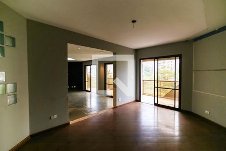 Sala de TV de apartamento para alugar com 3 quartos, 186m² em Vila Suzana, São Paulo