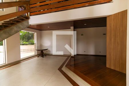 Apartamento à venda com 186m², 3 quartos e 2 vagas Apartamento à venda com 186m², 3 quartos e 2 vagasHall social