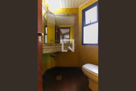 Apartamento à venda com 186m², 3 quartos e 2 vagas Apartamento à venda com 186m², 3 quartos e 2 vagasLavabo