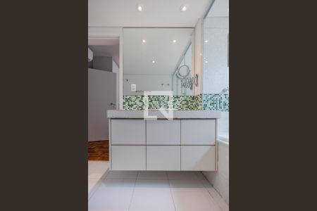 Apartamento para alugar com 186m², 2 quartos e 1 vagaBanheiro da Suíte 1