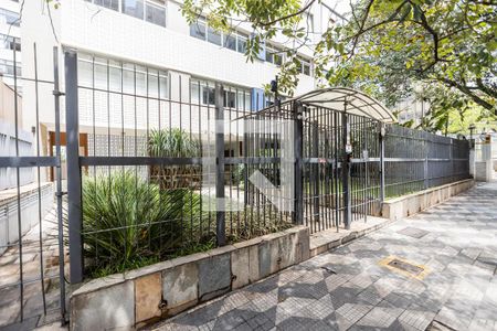 Apartamento para alugar com 186m², 2 quartos e 1 vagaFachada do Condomínio