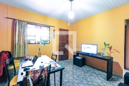 Sala de casa à venda com 3 quartos, 107m² em Vila Morse, São Paulo