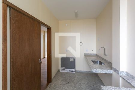 Apartamento à venda com 150m², 2 quartos e 1 vagaCozinha e Área de Serviço