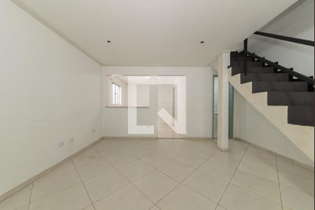 Sala de casa para alugar com 2 quartos, 97m² em Vila Dom Pedro I, São Paulo