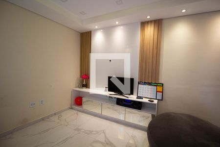 Sala de casa de condomínio à venda com 3 quartos, 100m² em Itaquera, São Paulo