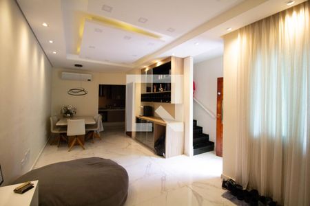 Sala de casa de condomínio à venda com 3 quartos, 100m² em Itaquera, São Paulo