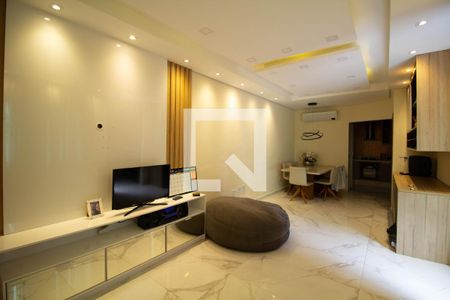 Sala de casa de condomínio à venda com 3 quartos, 100m² em Itaquera, São Paulo