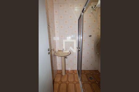 Casa à venda com 104m², 2 quartos e 2 vagas Casa à venda com 104m², 2 quartos e 2 vagasBanheiro de Serviço