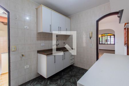 Casa à venda com 104m², 2 quartos e 2 vagas Casa à venda com 104m², 2 quartos e 2 vagasCozinha