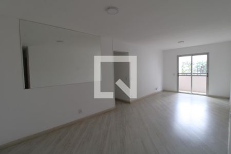 Sala de apartamento para alugar com 3 quartos, 89m² em Jardim Luanda, São Paulo