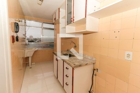 Apartamento à venda com 72m², 2 quartos e sem vaga Apartamento à venda com 72m², 2 quartos e sem vagaCozinha