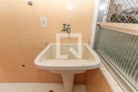 Apartamento à venda com 72m², 2 quartos e sem vaga Apartamento à venda com 72m², 2 quartos e sem vagaÁrea de Serviço