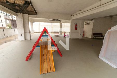 Apartamento à venda com 72m², 2 quartos e sem vaga Apartamento à venda com 72m², 2 quartos e sem vagaÁrea Comum - Playground