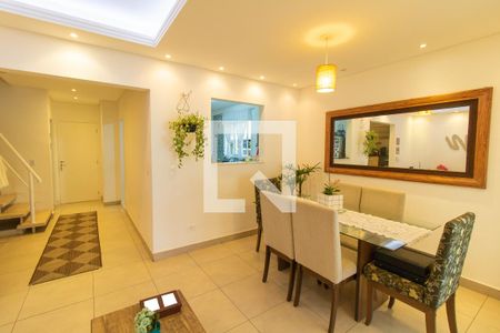 Sala de Jantar de casa de condomínio para alugar com 3 quartos, 125m² em Parque Rincão, Cotia
