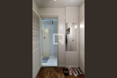 Apartamento à venda com 140m², 3 quartos e 2 vagas Apartamento à venda com 140m², 3 quartos e 2 vagasQuarto