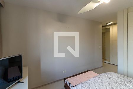 Apartamento à venda com 140m², 3 quartos e 2 vagas Apartamento à venda com 140m², 3 quartos e 2 vagasSuíte