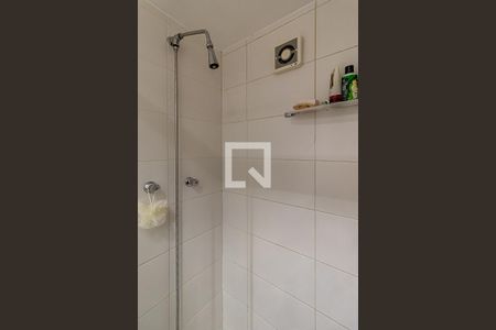 Apartamento à venda com 140m², 3 quartos e 2 vagas Apartamento à venda com 140m², 3 quartos e 2 vagasBanheiro Social