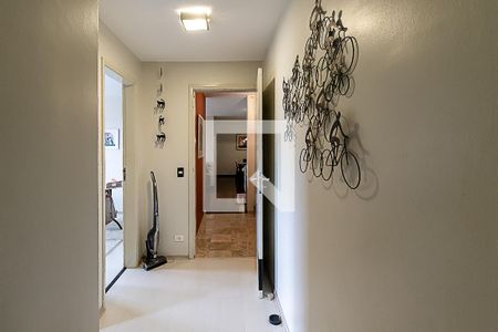 Corredor para Quartos de apartamento à venda com 3 quartos, 140m² em Vila Clementino, São Paulo