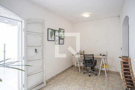 Casa para alugar com 350m², 5 quartos e 6 vagasEscritório