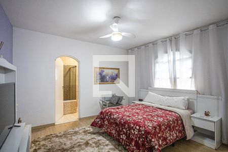 Casa para alugar com 350m², 5 quartos e 6 vagasSuíte 1