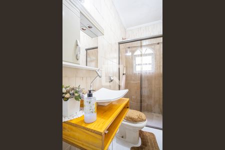 Casa para alugar com 350m², 5 quartos e 6 vagasBanheiro 1