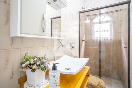 Casa para alugar com 350m², 5 quartos e 6 vagasBanheiro 1