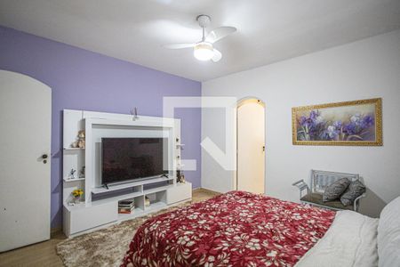 Casa para alugar com 350m², 5 quartos e 6 vagasSuíte 1