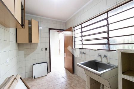 Casa à venda com 146m², 3 quartos e 4 vagas Casa à venda com 146m², 3 quartos e 4 vagasÁrea de serviço