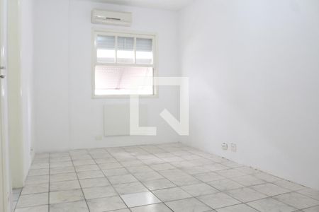 Apartamento para alugar com 100m², 2 quartos e 1 vagaQuarto 1 - Suíte