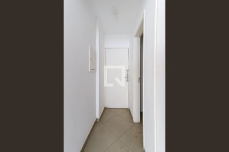 Corredor Entrada de apartamento para alugar com 2 quartos, 60m² em Vila Maria, São Paulo